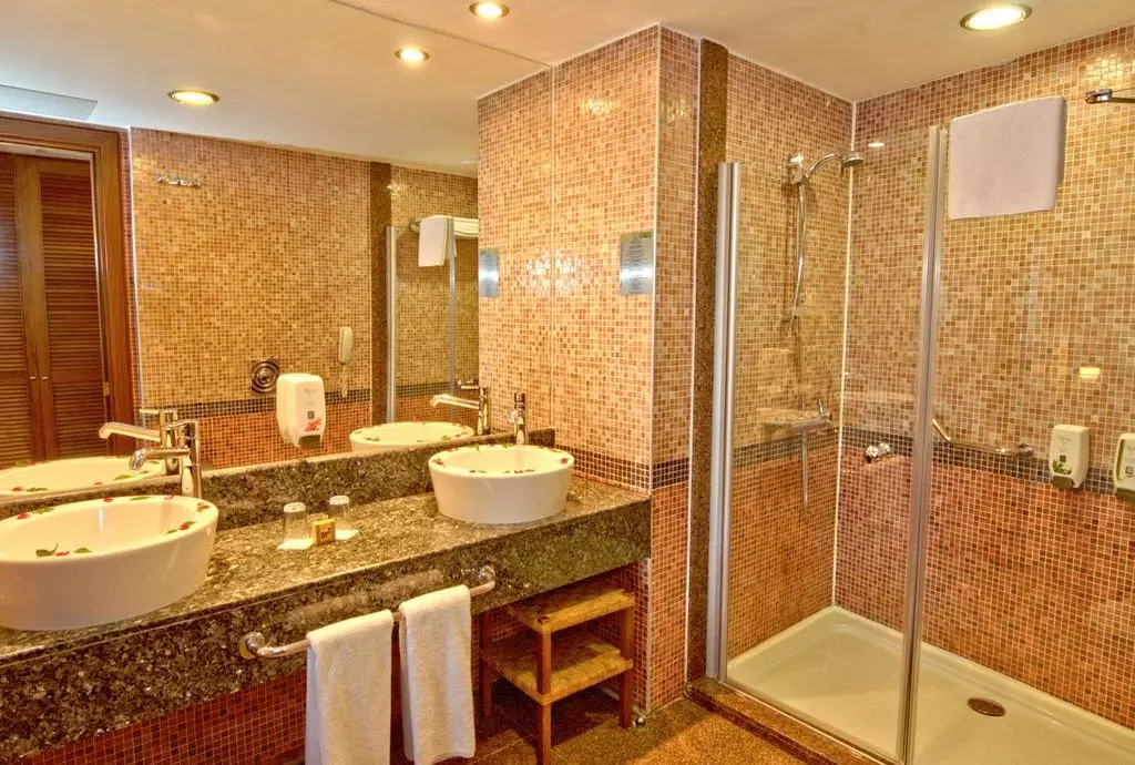 hotel magic life_shabavizparvaz_15.jpg